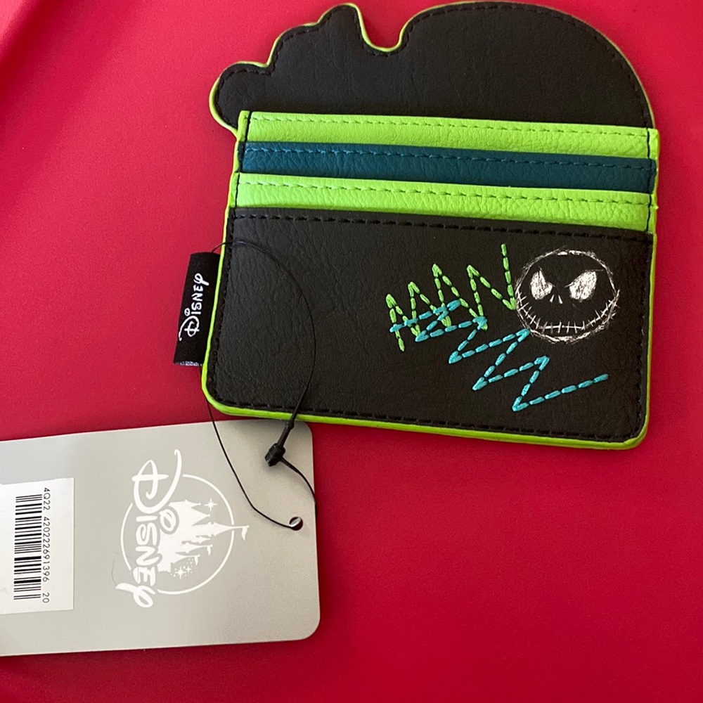 NWT Disney Parks Zero NBC Slot Wallet